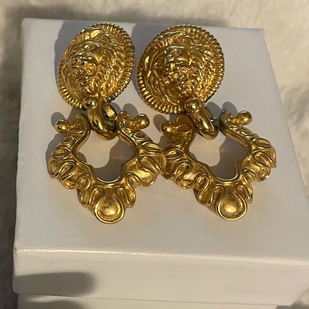COPY - Annie Klein couture lion head vintage statement earrings